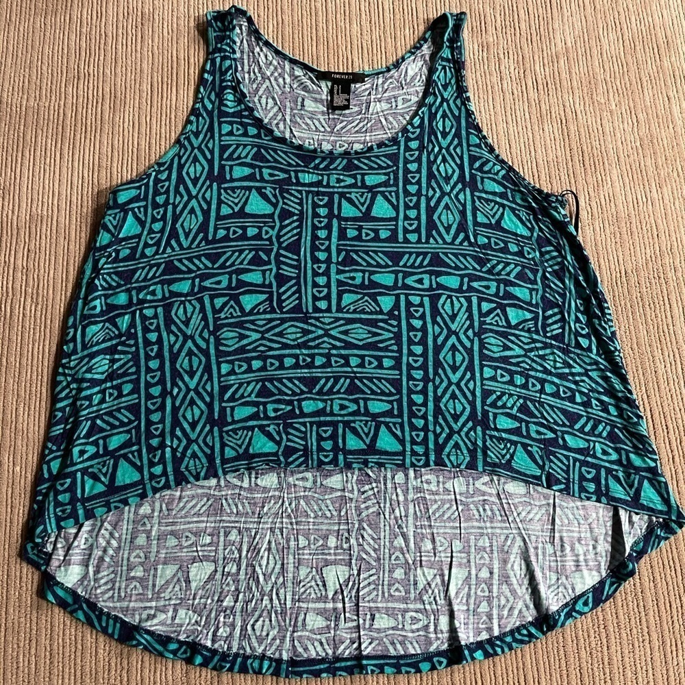 Women’s Forever 21 tank top